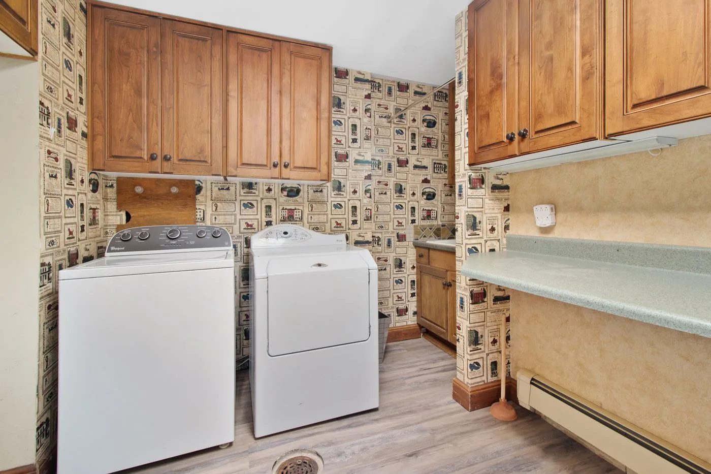 Washer and dryer laundry pair in a Alexandria, KY home